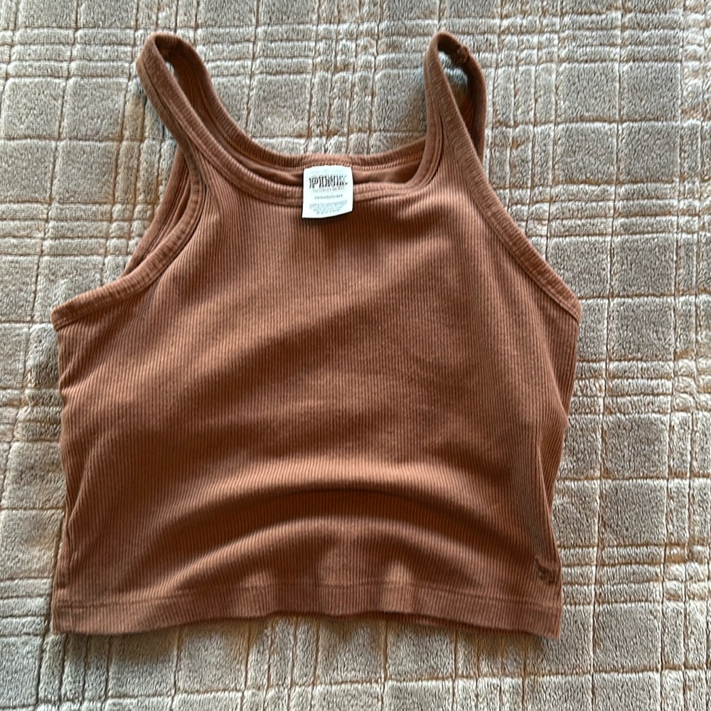 pink crop top